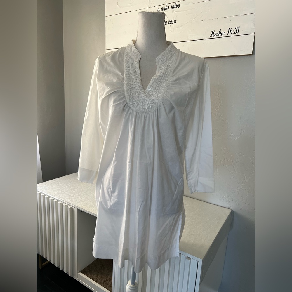 Talbots White 3/4 Sleeve Ruched Tunic.  Size M